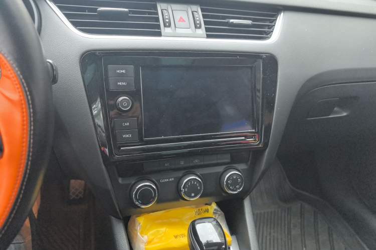 Used Skoda Octavia 2018 Station Wagon TSI230 DSG Luxury Edition