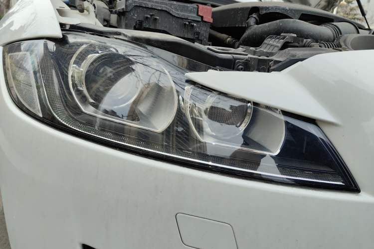 Used Jaguar XF 2016 XF 2.0T Two-Wheel-Drive Luxury Edition