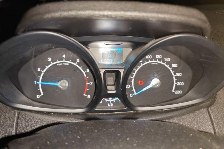 Used Ford EcoSport 2013 1.5L Automatic Fashion Model