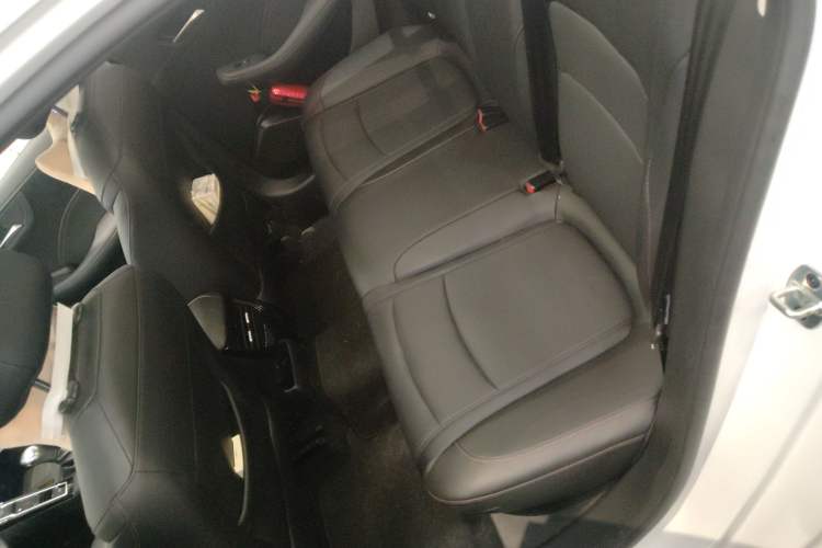 Used Roewe i5 2023 1.5L CVT Luxury Edition