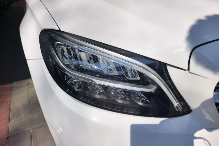 Used Mercedes-Benz C-Class 2019 C 260 L Sport Edition Right Front Headlight