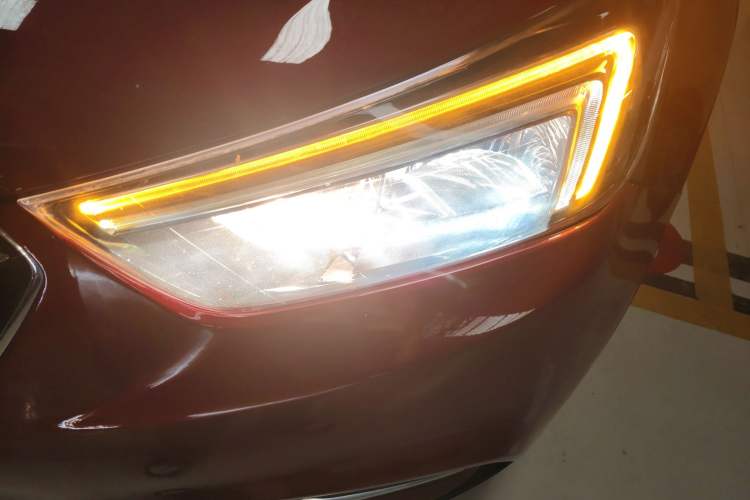 Used Buick Encore 2016 18T Automatic Two-Wheel Drive Urban Fashion Model