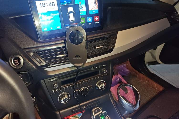 Used BMW X1 2013 sDrive18i Fashion Model Audio And AC Panel