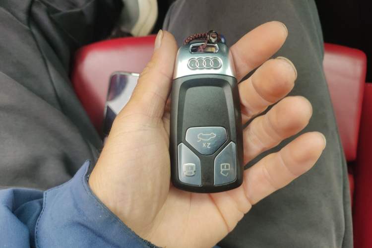 Used Audi S4 2023 S4 Avant 3.0TFSI Vehicle Key