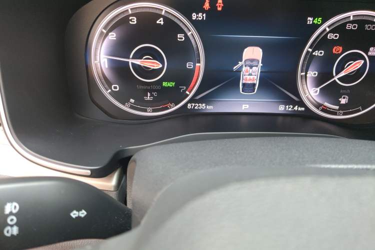 Used Hongqi HS7 2022 2.0T DCT Two-Wheel Drive Smart Connect Flagship Edition Five Seats Odometer Close Up