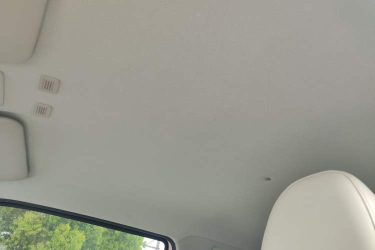 Used Geely Galaxy Panda 2024 Panda Mini 200km Endurance Bear Headliner