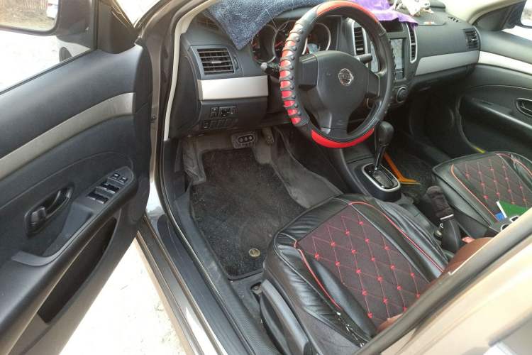 Used Nissan Sylphy 2019 Classic 1.6XE+ CVT SmartConnect Leading Edition Driver Seat