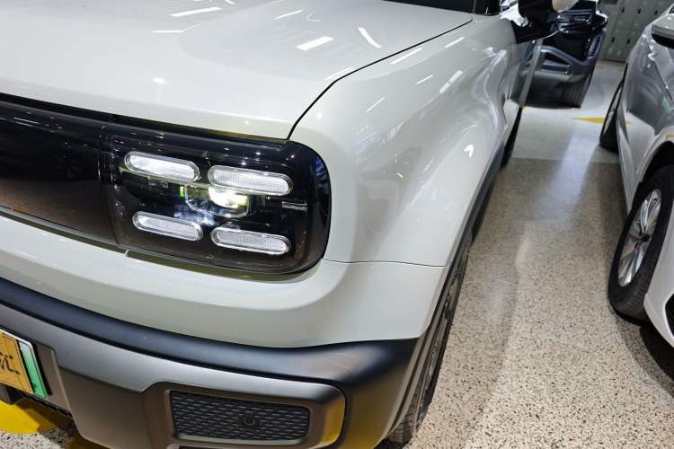 Used Baojun Spark EUV 2026 301km Flagship Edition Left Front Headlight