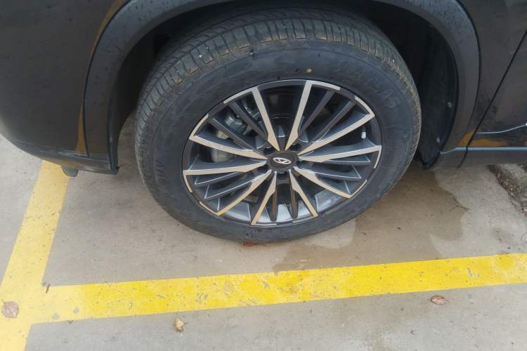 Used Chery Tiggo 8 2025 Excellence Edition 230 TCI Manual Comfort Version 7 Seats