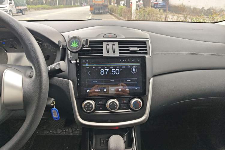 Used Nissan Tiida 2021 1.6L CVT Cool Edition