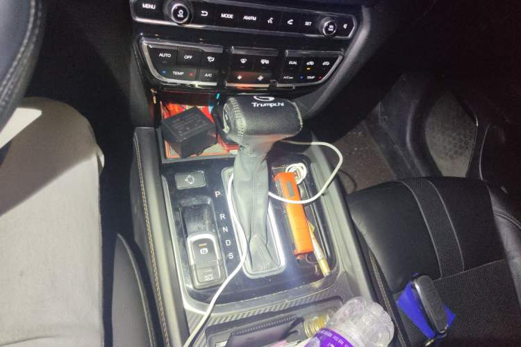 Used GAC Trumpchi GS7 2017 280T Two-Wheel Drive Luxury Model
