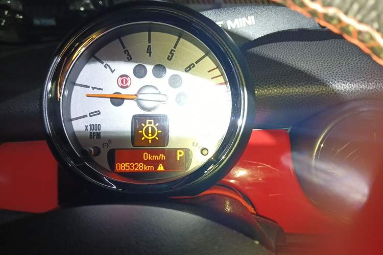 Used MINI 2012 1.6T COOPER S China Edition Instrument Cluster