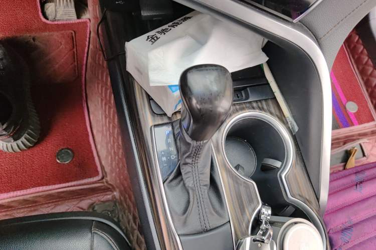 Used Toyota Camry 2019 Revised Version 2.0G Luxury Edition