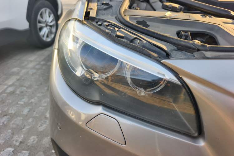 Used BMW 5 Series 2014 525Li Leading Model