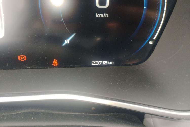 Used Geely Auto Preface 2023 2.0TD Prestige Version Odometer Close Up