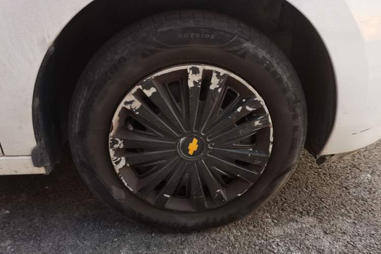 Used Chevrolet Lova RV 2016 1.5L Automatic Comfort Edition