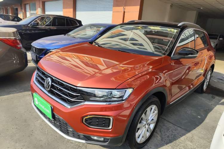 Used Volkswagen T-ROC 2018 280TSI DSG Two-Wheel Drive Advanced Version China V Emission Standard