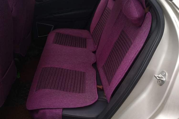 Used Geely Auto Emgrand GS 2016 Sport Edition 1.8L Automatic LingShang Model Left Rear Seat