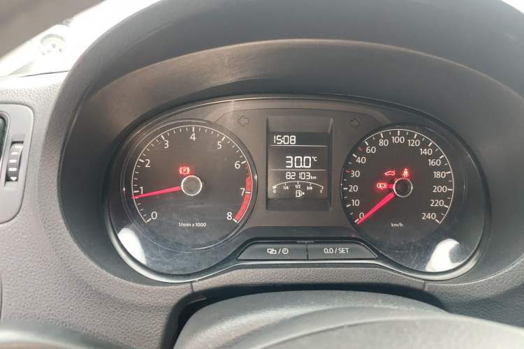 Used Volkswagen Polo 2014 1.4L Manual Fashion Edition Odometer Close Up