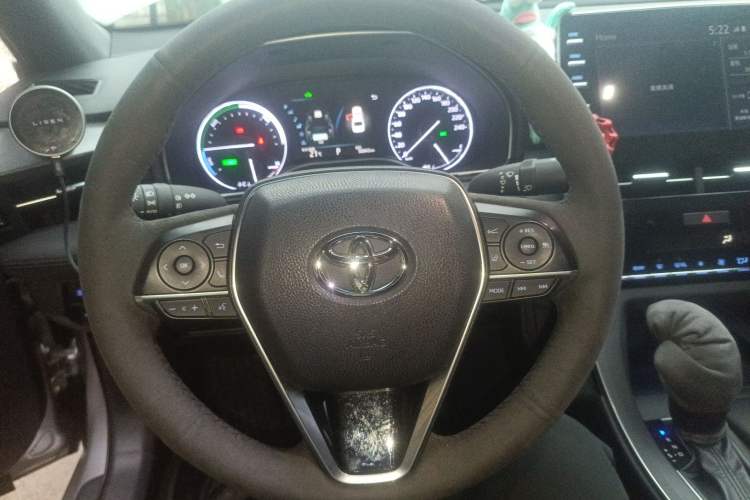 Used Toyota Avalon 2019 Dual-Engine 2.5L Luxury Edition China VI Standard