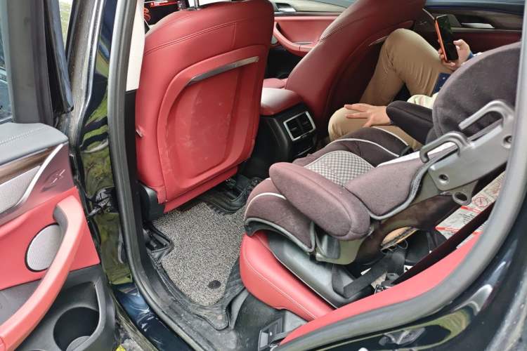 Used BMW X3 2023 xDrive30i Leading Model M Night Edition Package Left Rear Seat