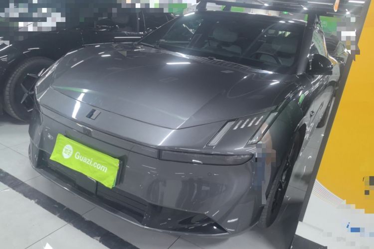 Used Lynk & Co Z10 2025 95 kWh 766 km Range Rear-Wheel Drive Max