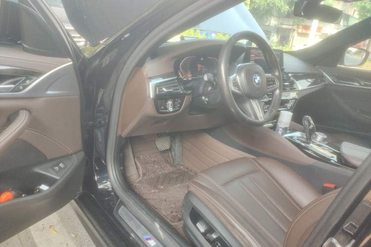 Used BMW 5 Series 2020 525Li M Sport Package
