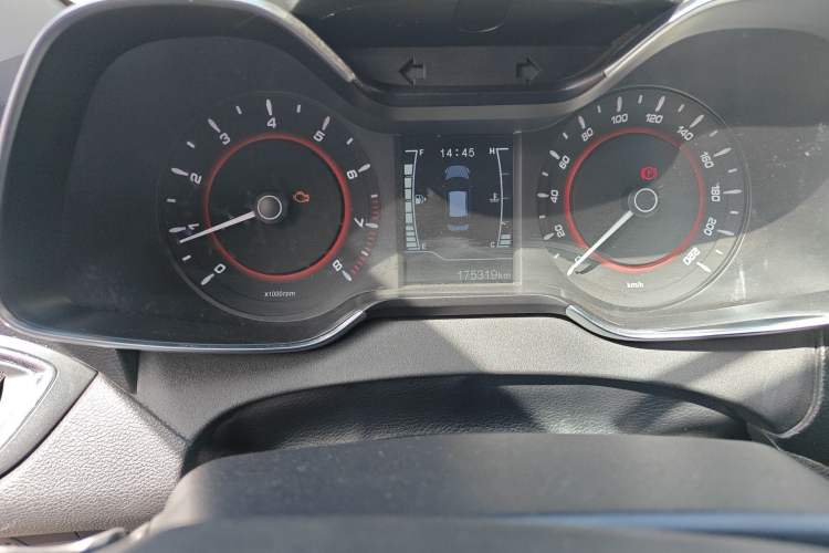 Used Chery Arrizo 5 2016 1.5L CVT Trendsetting Edition Odometer Close Up