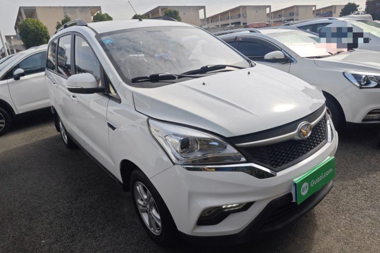 Used HYOSOW H3 2015 1.5L manual Comfort trim level