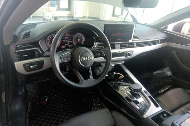 Used Audi A5 2023 Coupe 40 TFSI Fashionable and Dynamic Model
