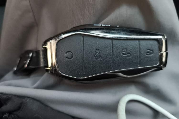 Used BYD Qin L 2025 DM-i Smart Drive 80KM Superior Model
