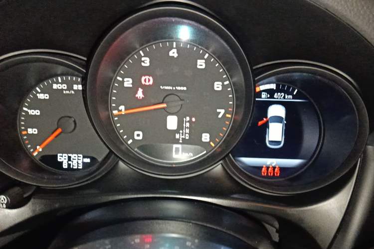 Used Porsche Macan 2020 Macan 2.0T Instrument Cluster