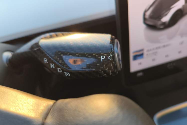 Used Tesla Model Y 2023 High-Performance All-Wheel-Drive Version