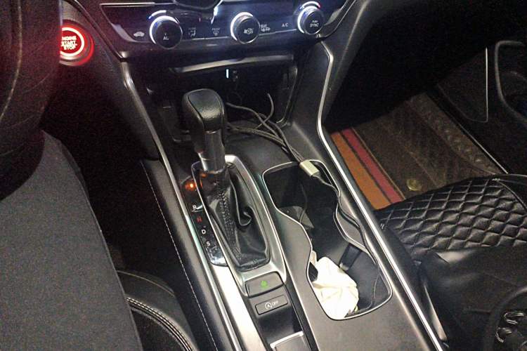 Used Honda Accord 2021 260TURBO Luxury Starry Sky Limited Edition Gear Lever