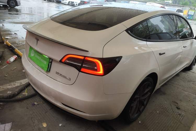 Used Tesla Model 3 2022 Performance High-Performance All-Wheel-Drive Version Rear Right 45 Deg