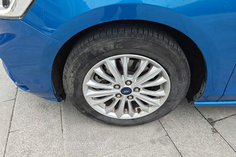 Used Ford Focus 2020 Sedan EcoBoost 180 Automatic Trend Edition