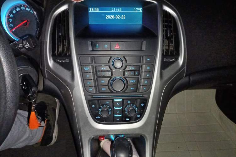 Used Buick GT 2014 XT 1.6L Automatic Fashion Edition