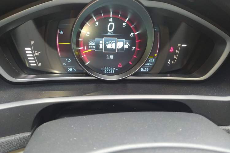 Used Volvo V40 2013 2.0T Zhiya Edition