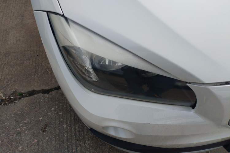 Used BMW X1 2015 sDrive18i Fashion Upgrade Edition Exterior 3