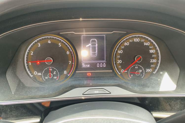 Used Volkswagen Passat 2019 330TSI Elite Edition China VI Instrument Cluster