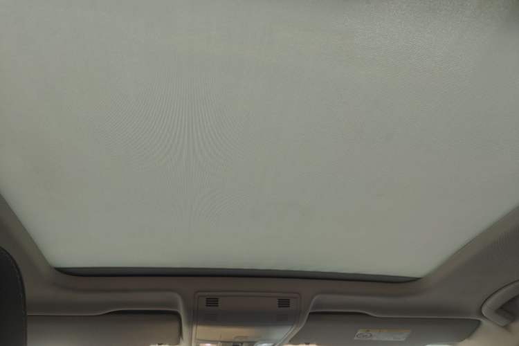 Used Volkswagen Tayron 2019 330TSI Two-Wheel Drive Luxury Model China VI Standard