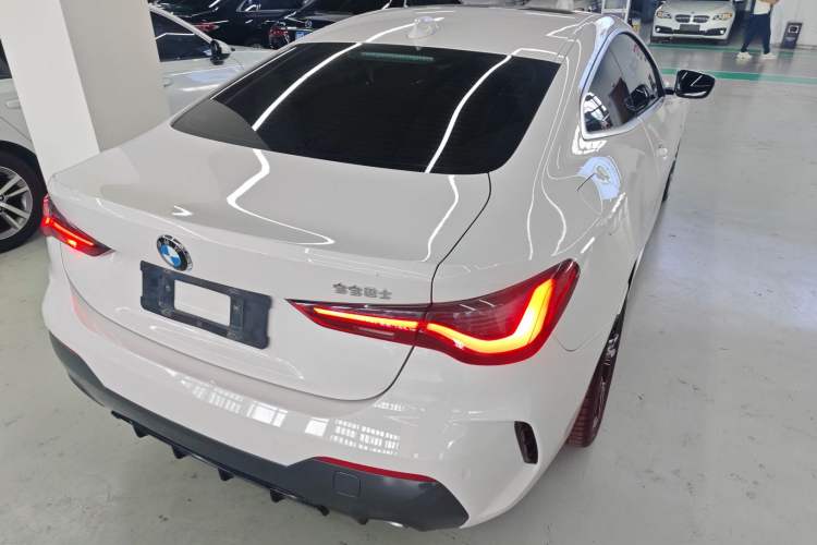 Used BMW 4 Series 2022 425i M Sport Package Rear Right 45 Deg