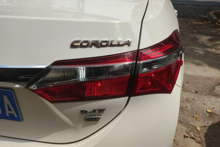 Used Toyota Corolla 2017 Revised Version 1.2T S-CVT GL