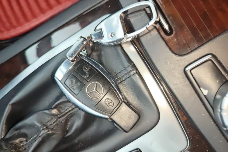 Used Mercedes-Benz C-Class 2013 C 260 CGI Elegant Model Vehicle Key