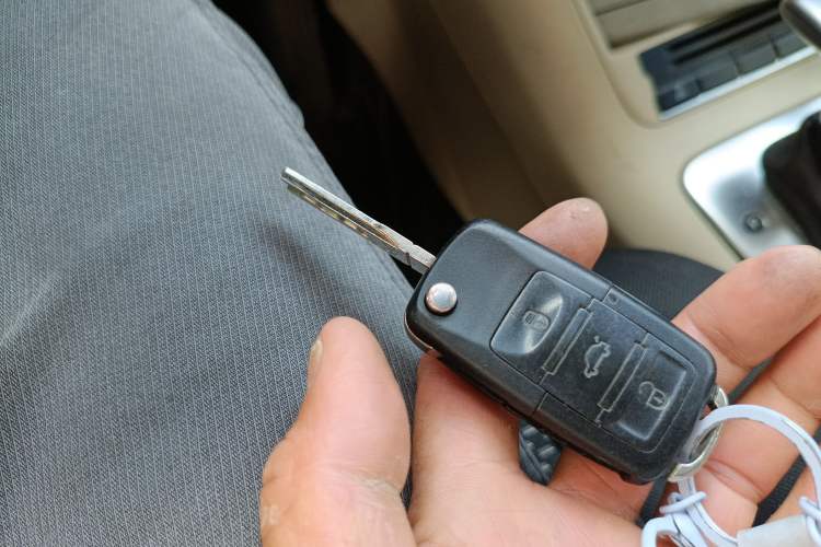 Used Volkswagen Tiguan 2010 1.8 TSI Automatic Two-Wheel Drive Urban Edition Vehicle Key