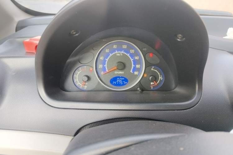 Used CHANGAN Benni mini 2012 1.0L Manual Family Edition China IV Standard
