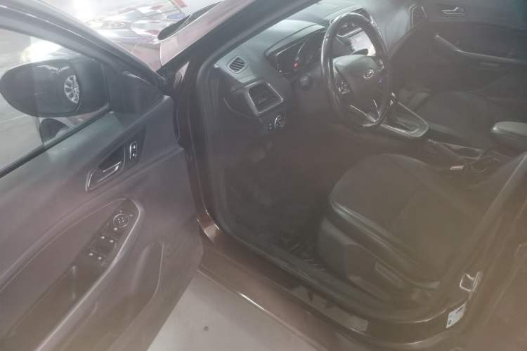 Used Ford Escort 2019 Revised Version 1.5L Automatic Enjoyment Type China VI Standard