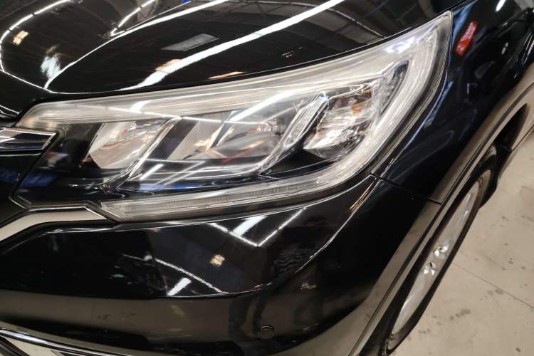 Used Honda CR-V 2016 2.0L two-wheel drive Urban Edition
