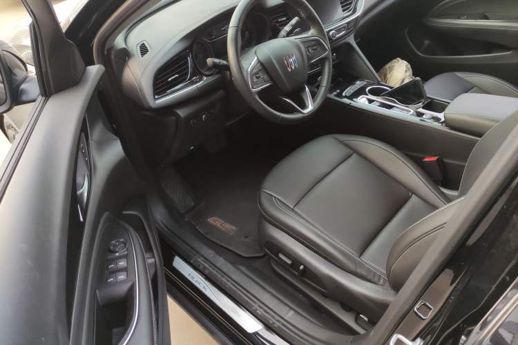 Used Buick Regal 2024 25T Deluxe Edition
