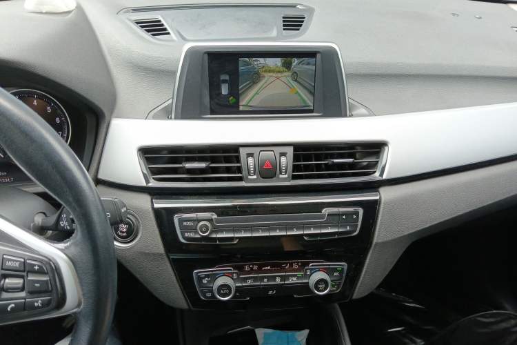 Used BMW X1 2019 sDrive20Li Leading Model Audio And AC Panel